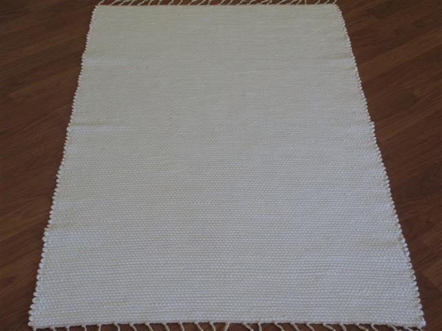 White 2½ x 3½ ft. Kitchen And Bath Rug